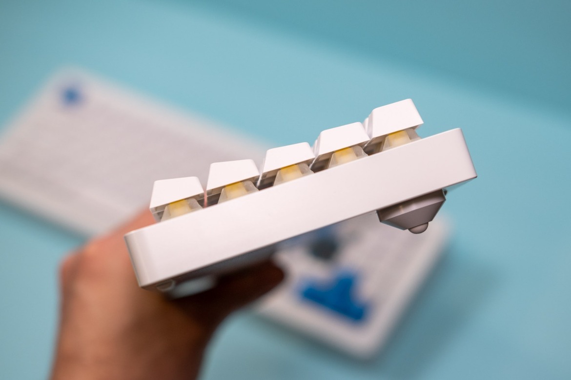 WhiteFox Eclipse Mechanical Keyboard Review: A Modular Magnetic Marvel