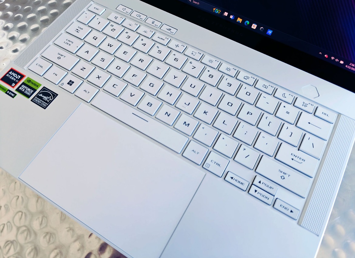ASUS ROG Zephyrus G14 (2024) Gaming Laptop Review: Pretty And Powerful