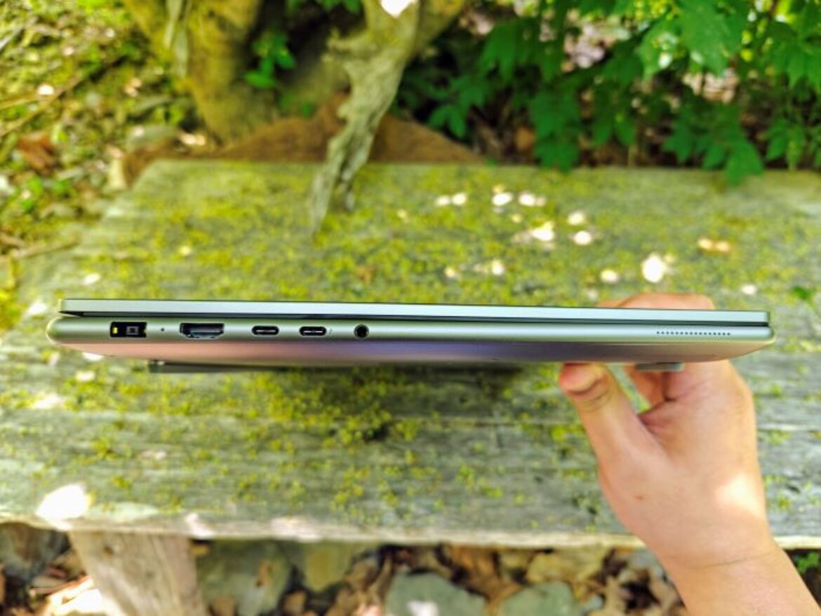 Lenovo Yoga Pro 9i Laptop Review: Great Performance, Killer Display