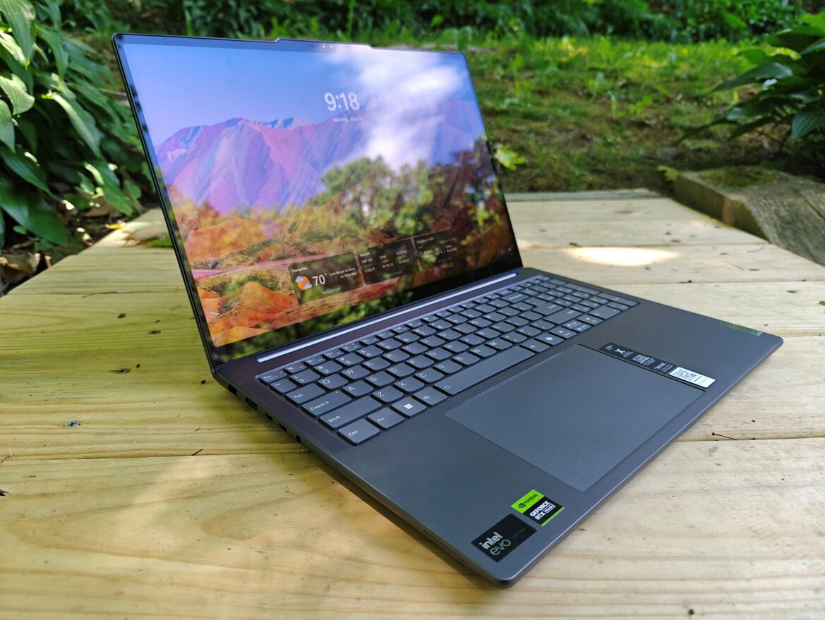 Lenovo Yoga Pro 9i Laptop Review: Great Performance, Killer Display