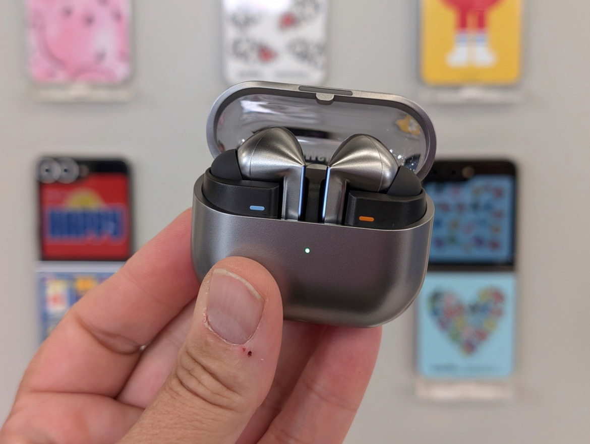 Samsung Unpacked Hands-On: Galaxy Z Flip6, Z Fold6, Buds3, Watch Ultra And Ring