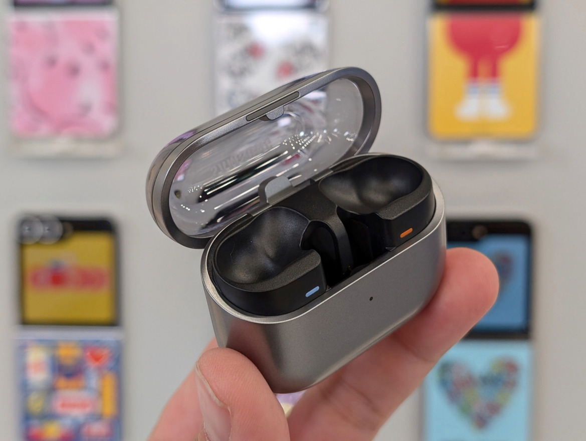 Samsung Unpacked Hands-On: Galaxy Z Flip6, Z Fold6, Buds3, Watch Ultra And Ring