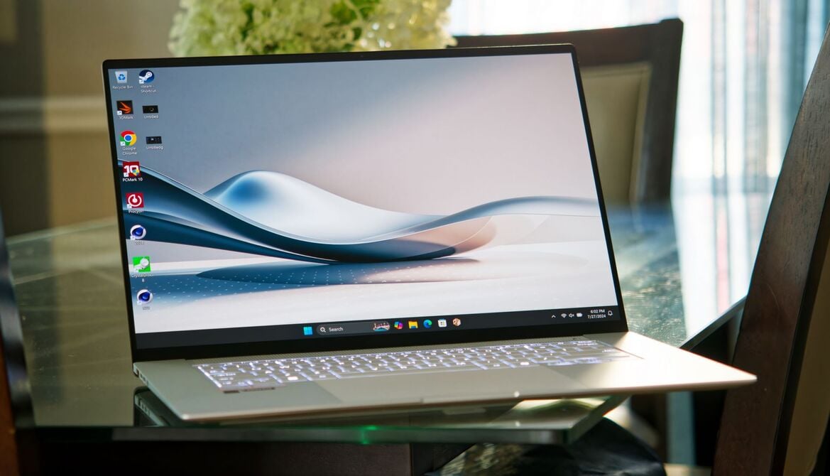 AMD Ryzen AI 9 HX 370 Review: Zen 5 Tested On A Gorgeous ASUS Laptop