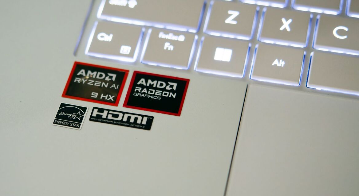 AMD Ryzen AI 9 HX 370 Review: Zen 5 Tested On A Gorgeous ASUS Laptop