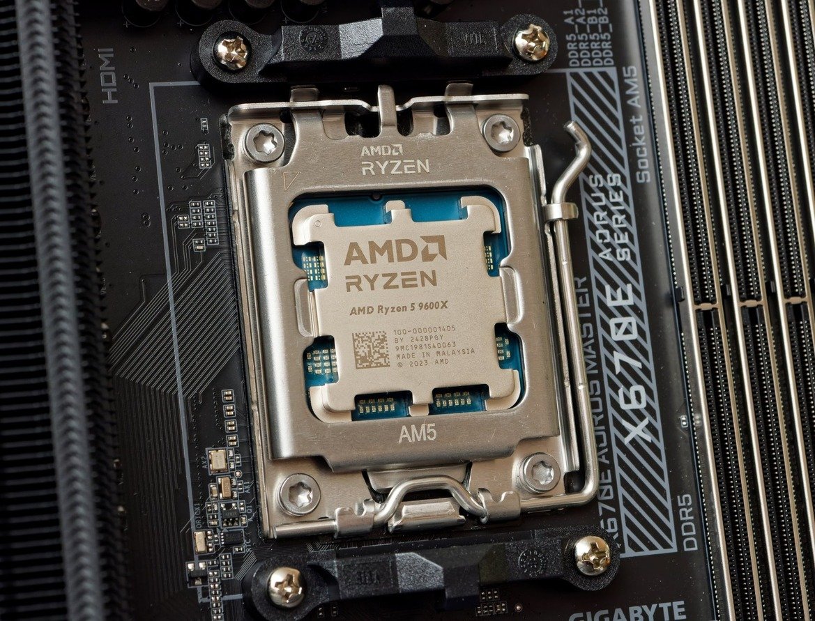 Ryzen 5 9600X & Ryzen 7 9700X Review: Low Power AMD Zen 5 Impresses