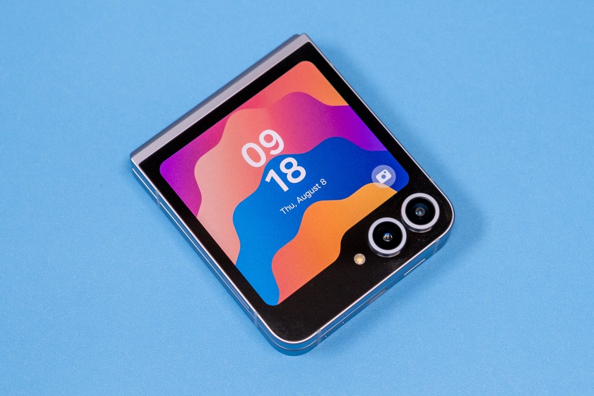 Samsung Galaxy Z Flip 6 Review: Refined Evolution Not Revolution