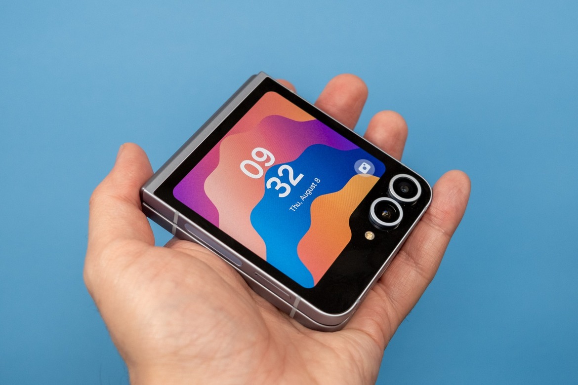 Samsung Galaxy Z Flip 6 Review: Refined Evolution Not Revolution