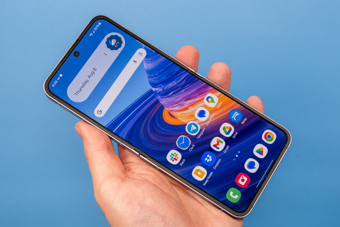 Samsung Galaxy Z Flip 6 Review: Refined Evolution Not Revolution
