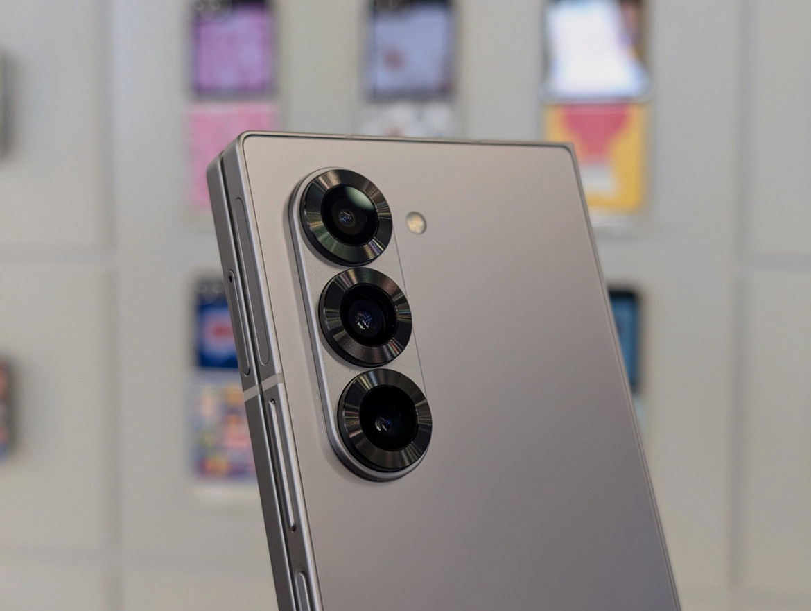 Samsung Galaxy Z Fold6 Review: Refinement Amid Strong Competition