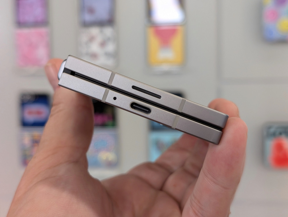 Samsung Galaxy Z Fold6 Review: Refinement Amid Strong Competition