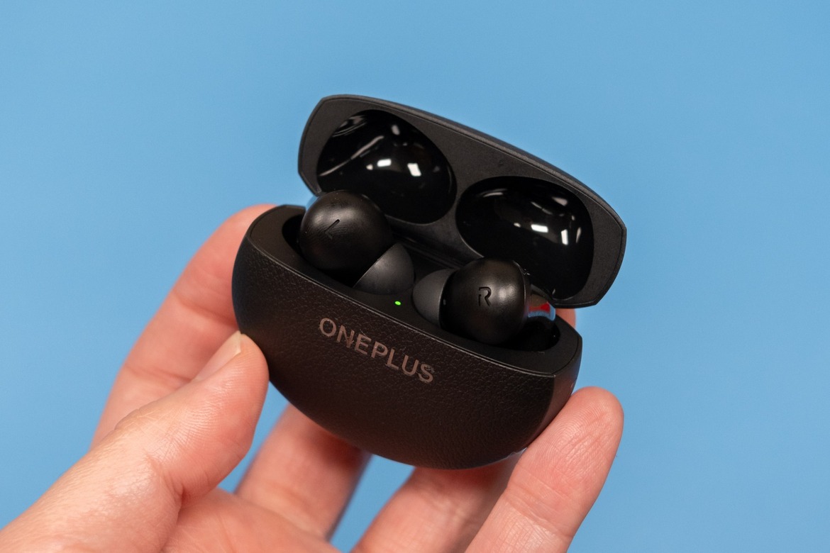 OnePlus Buds Pro 3 Review: High Fidelity Personal Audio Priced Right