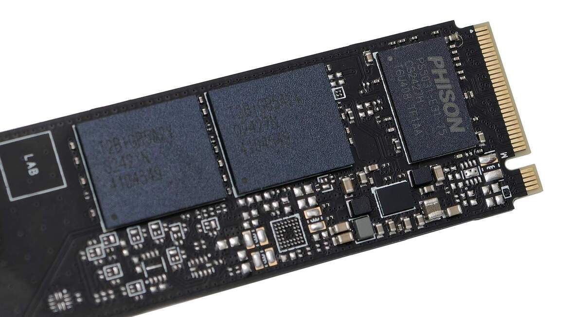 Phison E31T Preview: PCIe Gen 5 SSDs Finally Go Mainstream
