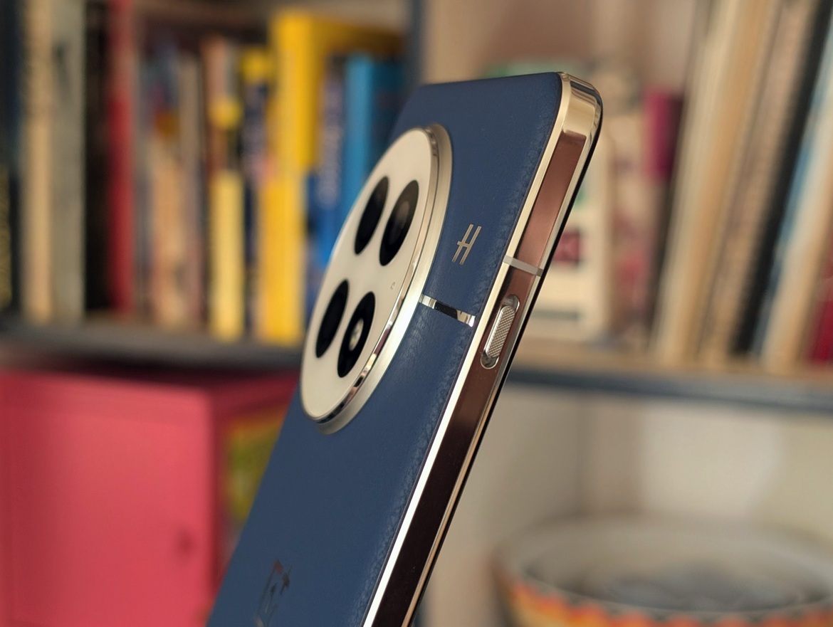 OnePlus 13 Review: Flagship Killer Phone Takes On CES For The Win