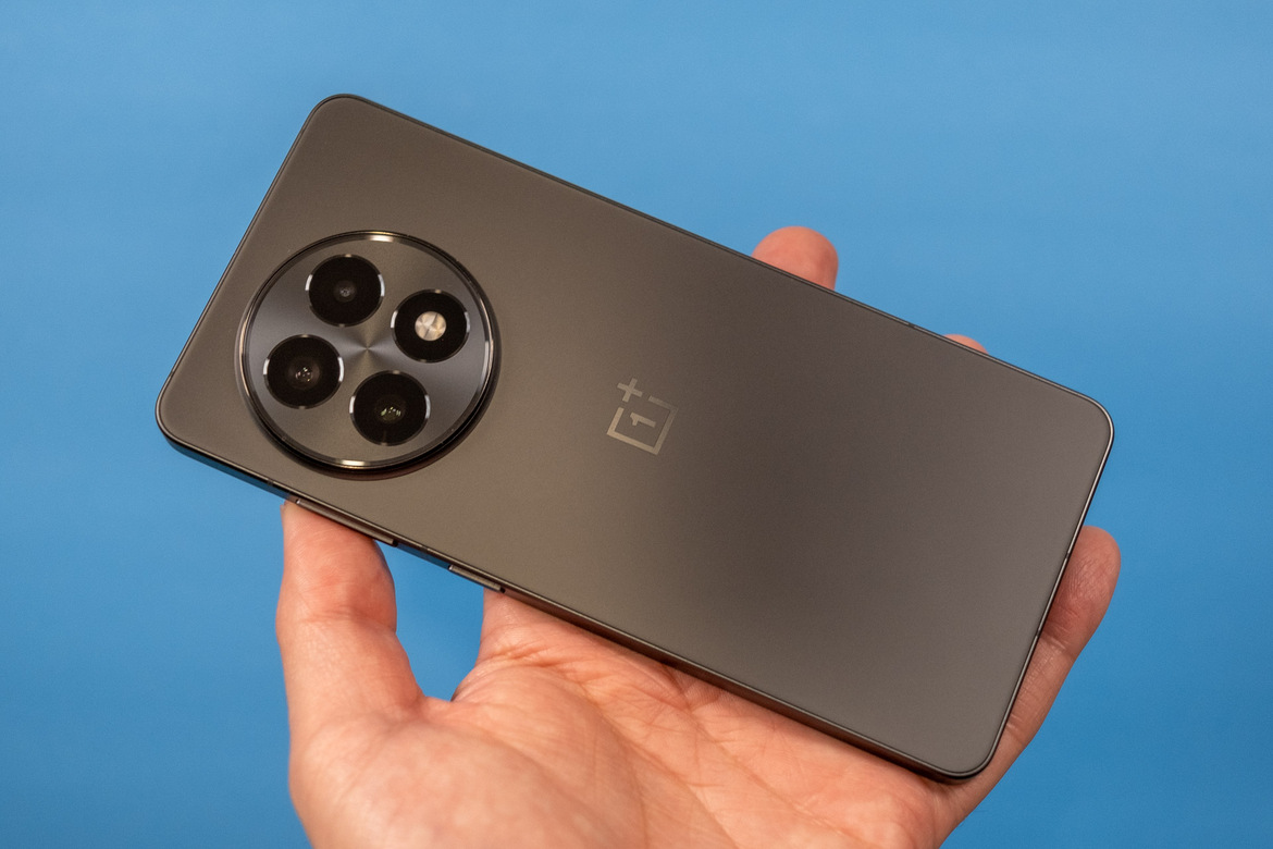OnePlus 13R Review: Value Priced, Flagship Performance And Specs