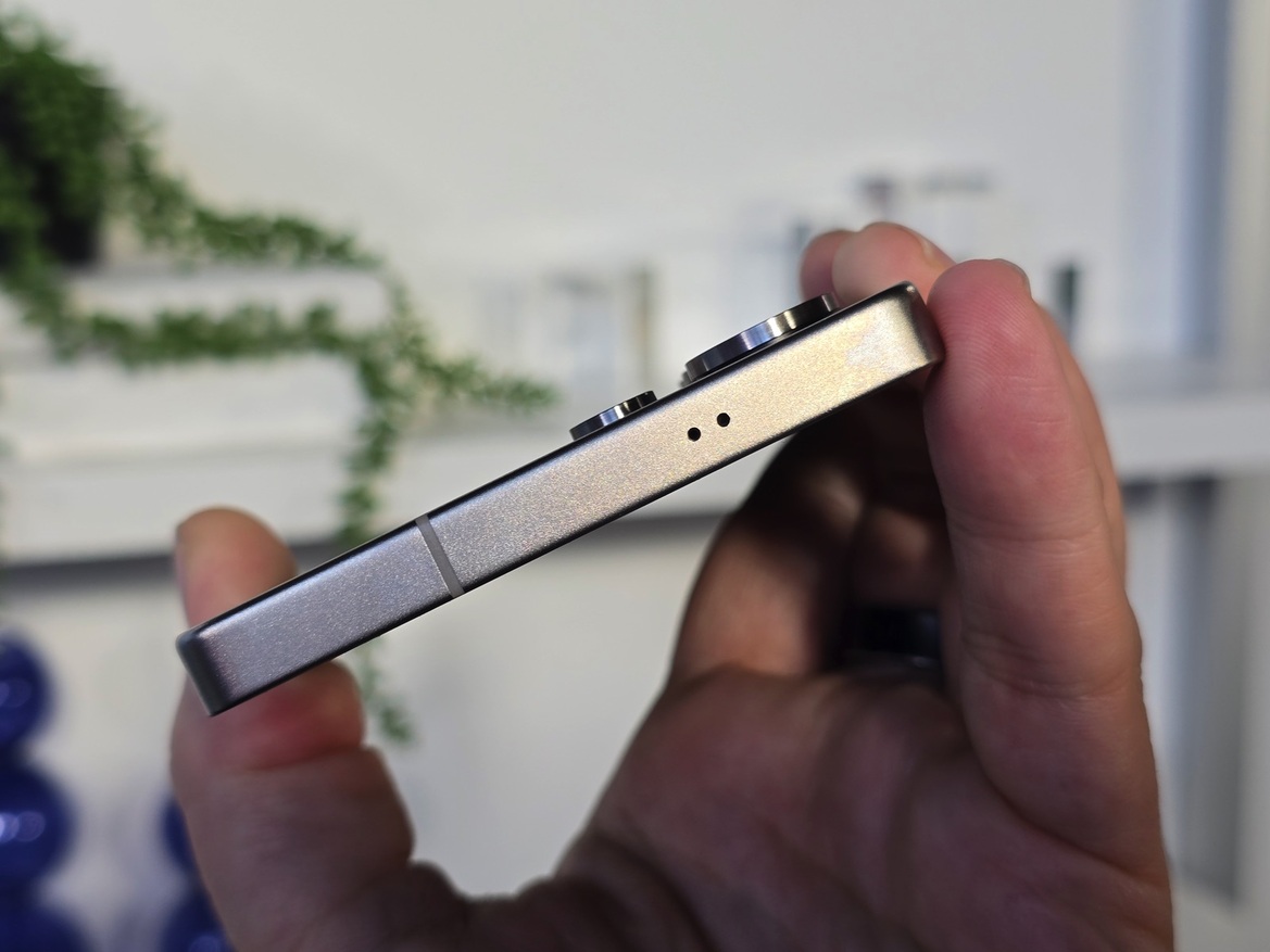 Hands-On With Samsung's Galaxy S25 Ultra, S25 Plus And S25, LIVE At Unpacked 2025