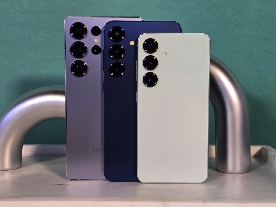 Hands-On With Samsung's Galaxy S25 Ultra, S25 Plus And S25, LIVE At Unpacked 2025