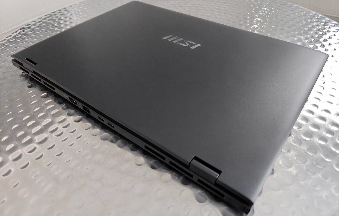 Intel Arrow Lake-H Laptop CPU Review: Core Ultra 9 285H Scores Big