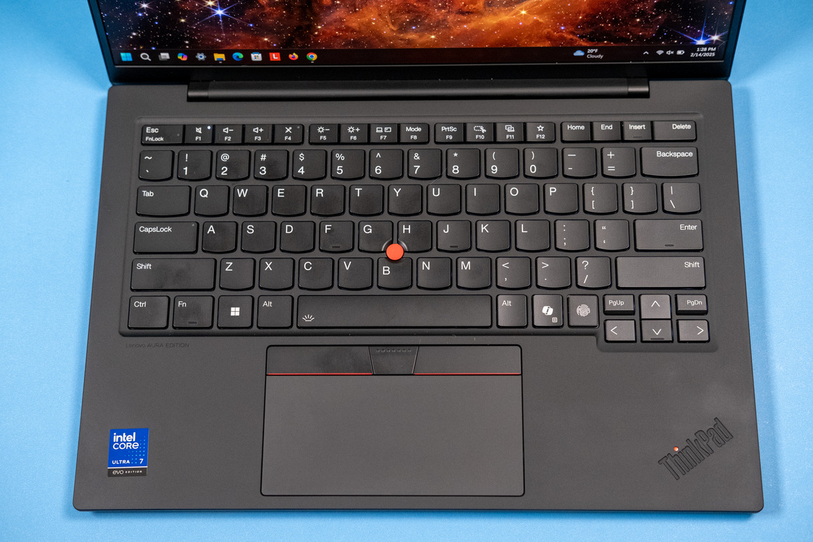Lenovo ThinkPad X1 Carbon Gen 13 Aura Edition Review: Featherweight Elegance
