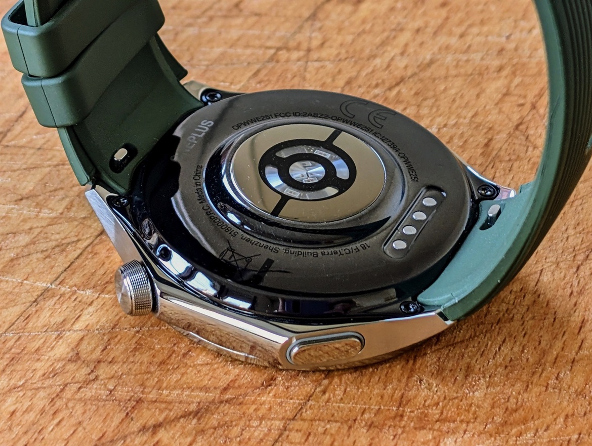 OnePlus Watch 3 Review: WearOS Battery Life Champ, Great Display