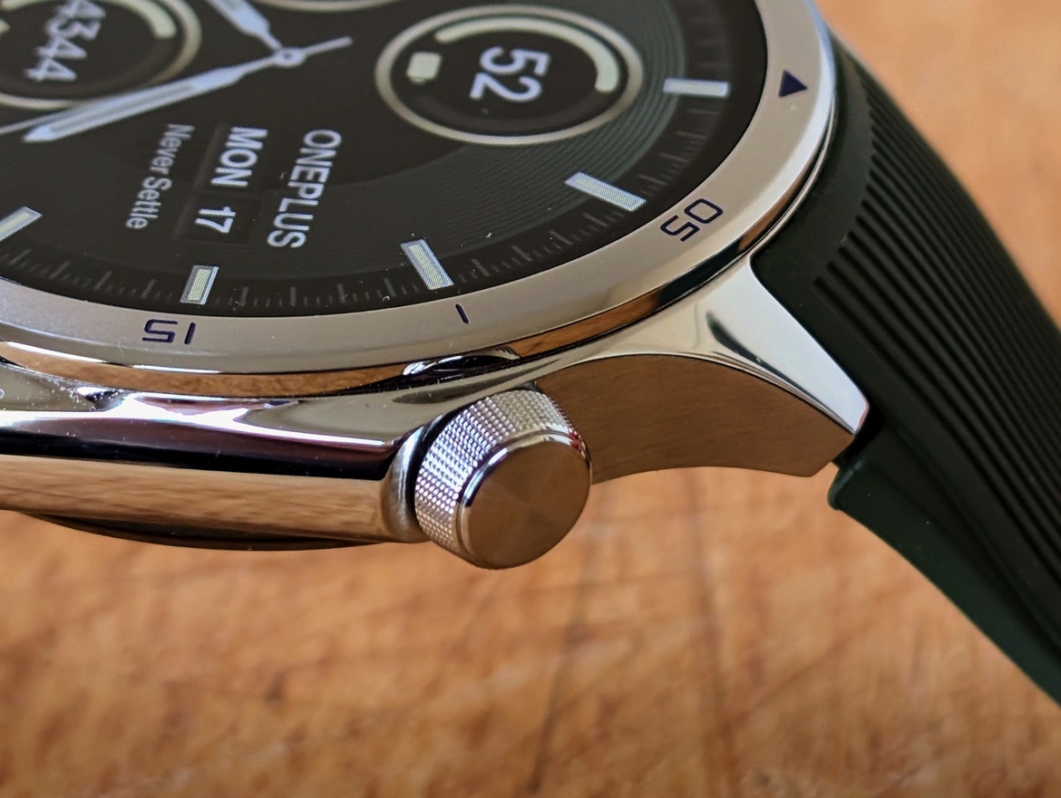 OnePlus Watch 3 Review: WearOS Battery Life Champ, Great Display