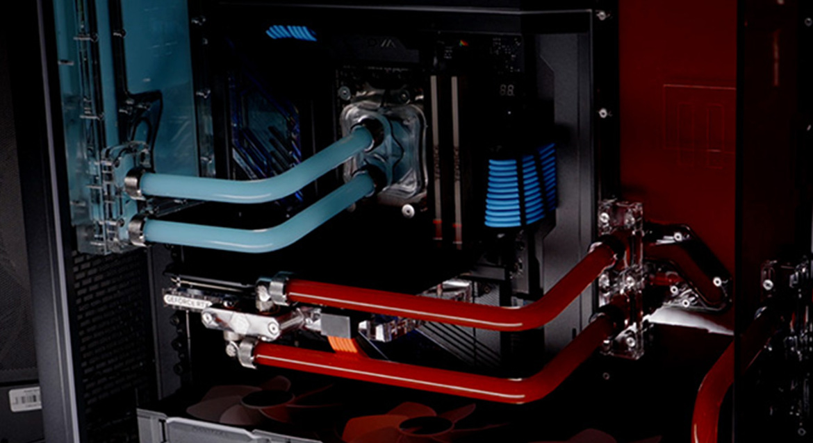 Maingear Apex Force Gaming PC: A Custom Liquid-Cooled Masterpiece