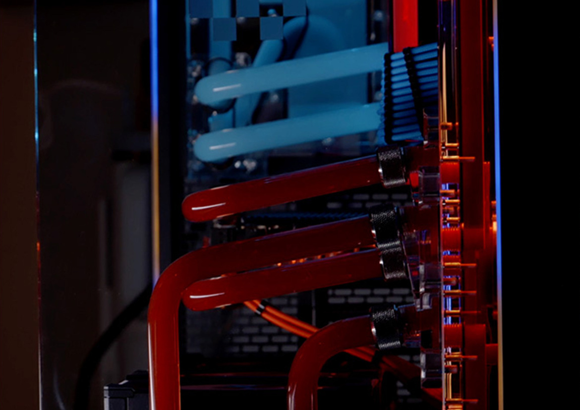 Maingear Apex Force Gaming PC: A Custom Liquid-Cooled Masterpiece