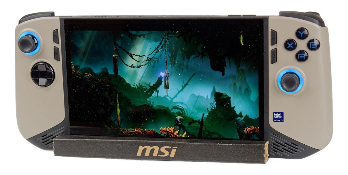MSI Claw 8 AI+ Review: Plush And Premium Handheld Gaming