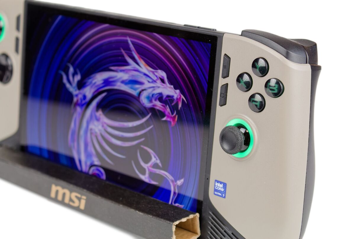 MSI Claw 8 AI+ Review: Plush And Premium Handheld Gaming