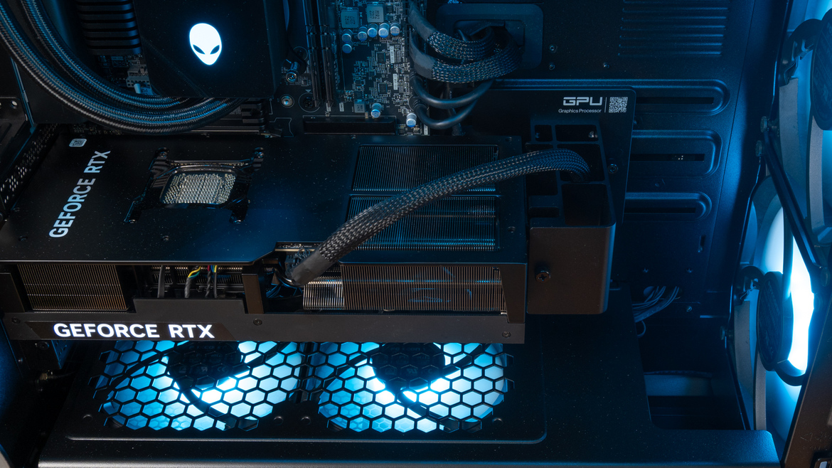 Alienware Area-51 Review: One Super-Clean Beast Of A Gaming PC