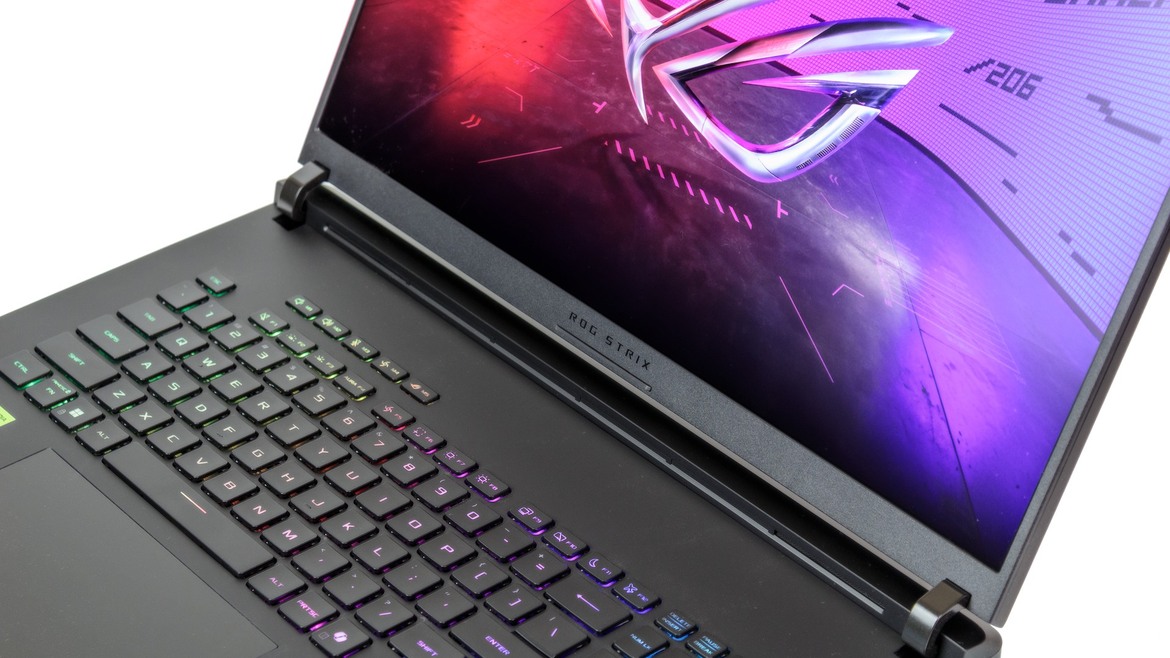 ASUS ROG Strix Scar 18 Review: RTX 5090 Infused Powerhouse