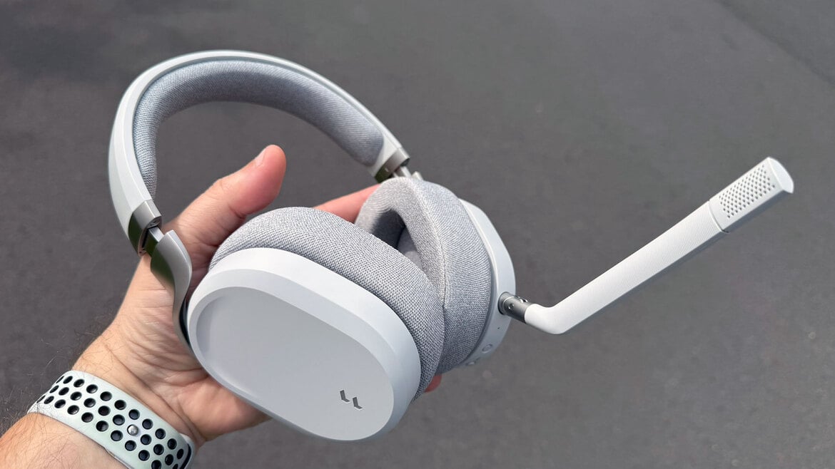 Fractal Design Scape Headset Review: Elegant And Versatile Audio