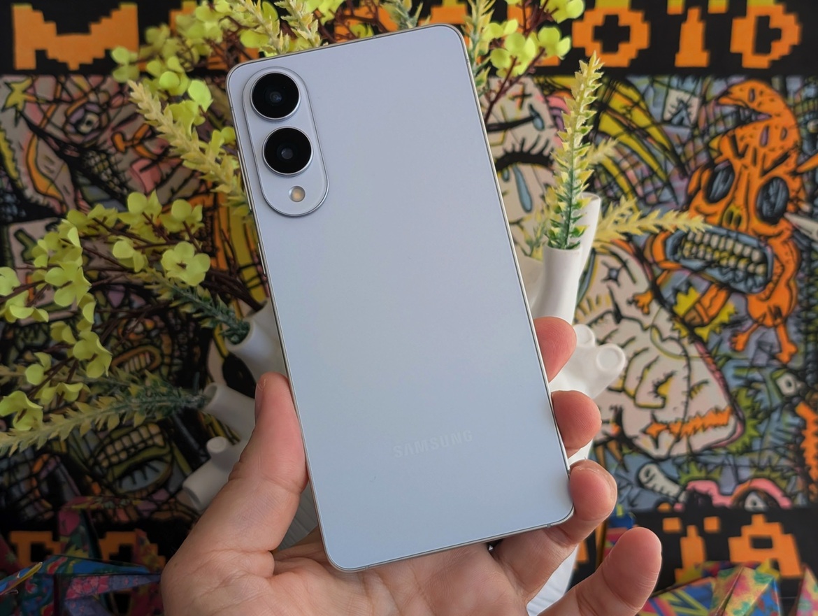 Samsung Galaxy S25 Edge Review: Slim, Sleek, But Living On The Edge