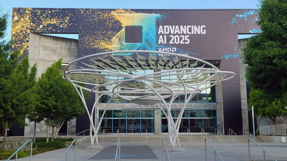 AMD Supercharges AI Data Centers With Powerful MI350 GPU At Advancing AI 2025