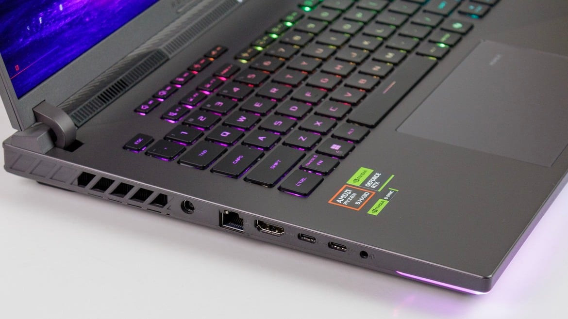 ASUS ROG Strix G16 Review: Balanced Performance Meets Gaming Value