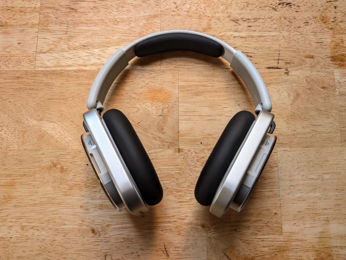Nothing Headphone (1) Ears-On: An Impressive First Effort