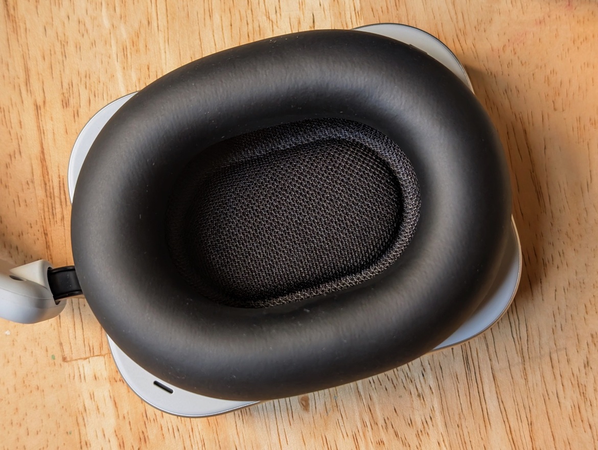 Nothing Headphone (1) Ears-On: An Impressive First Effort