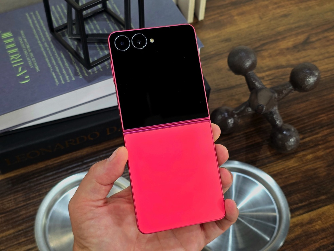 An Exciting Hands-On: Samsung Galaxy Z Fold7, Flip7, Flip7 FE & Watch8 Debut