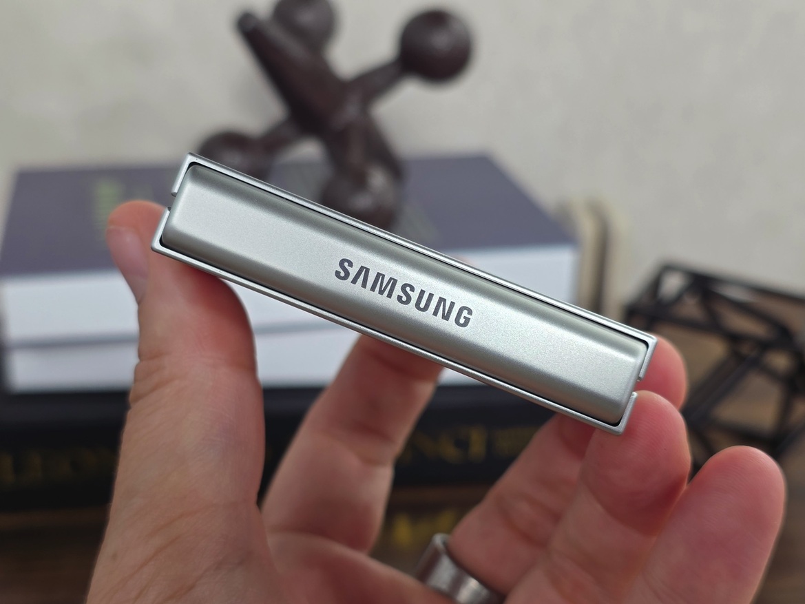 An Exciting Hands-On: Samsung Galaxy Z Fold7, Flip7, Flip7 FE & Watch8 Debut