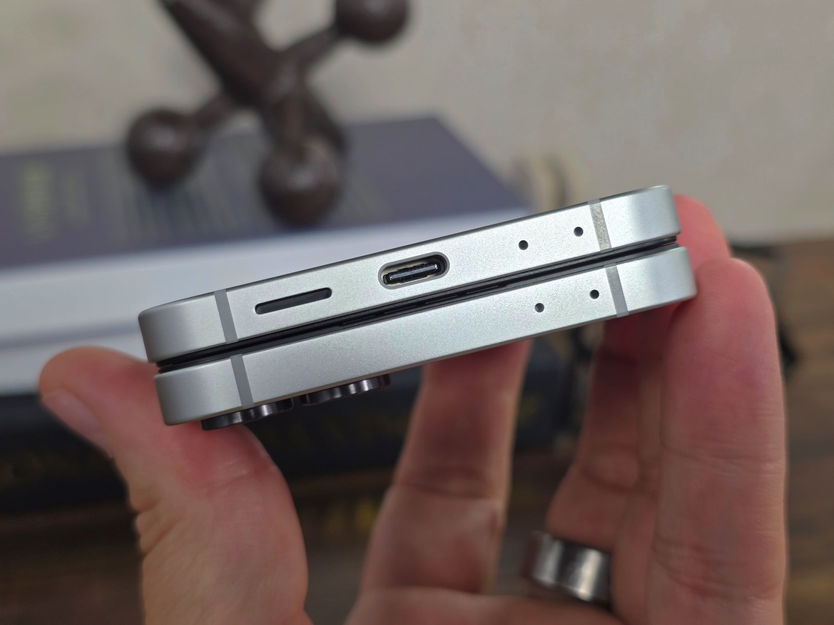 An Exciting Hands-On: Samsung Galaxy Z Fold7, Flip7, Flip7 FE & Watch8 Debut