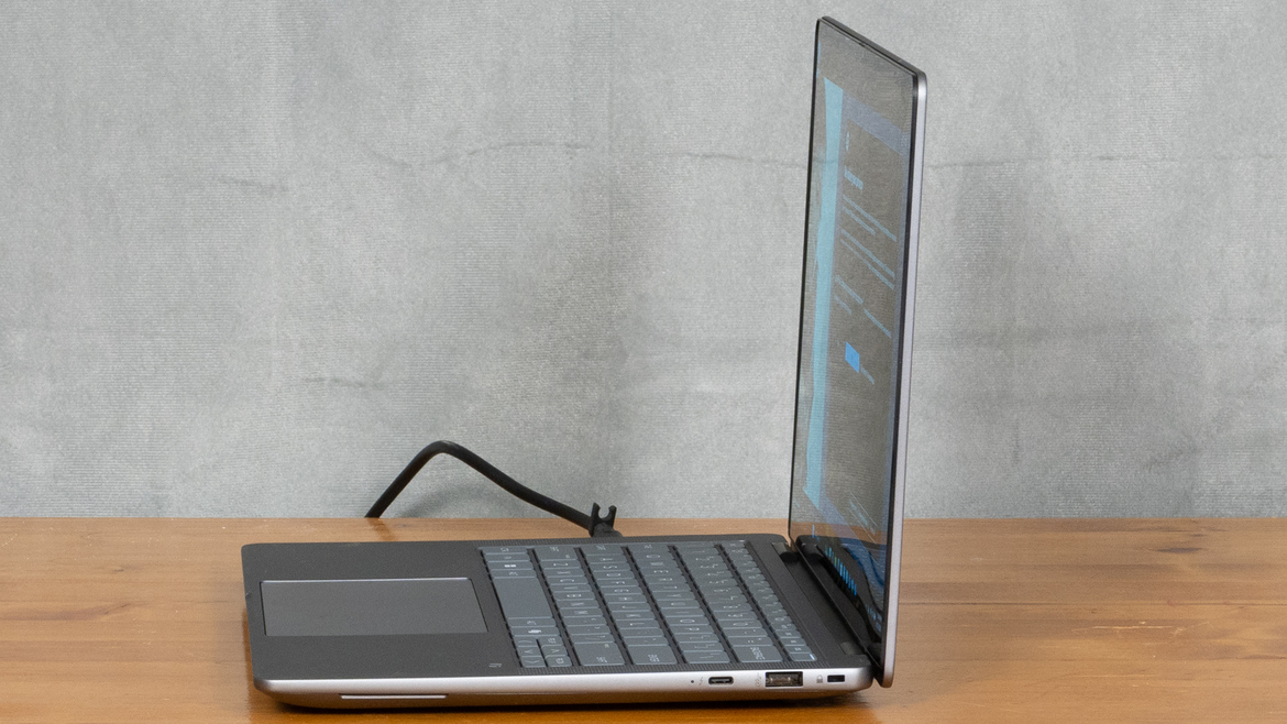 HP ZBook Ultra G1a Review: An AMD Strix Halo Based Portable Powerhouse