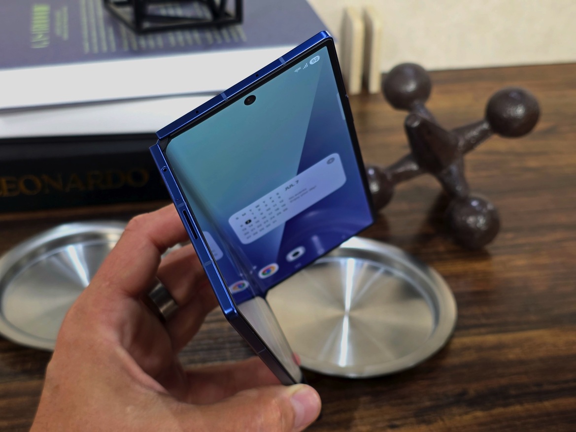 Galaxy Z Fold7 Review: Samsung’s Stunning Folding Phone Revival