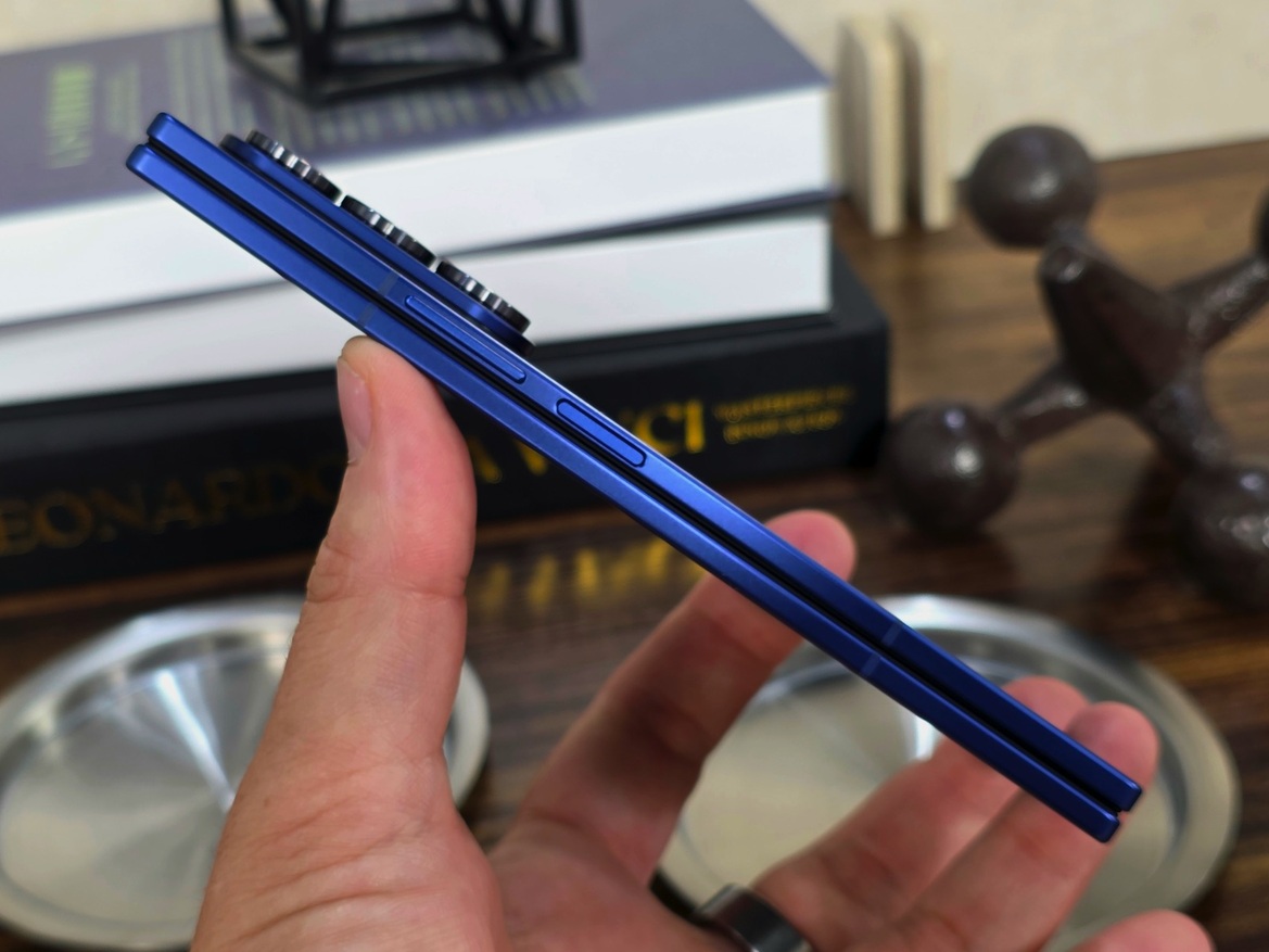 Galaxy Z Fold7 Review: Samsung’s Stunning Folding Phone Revival