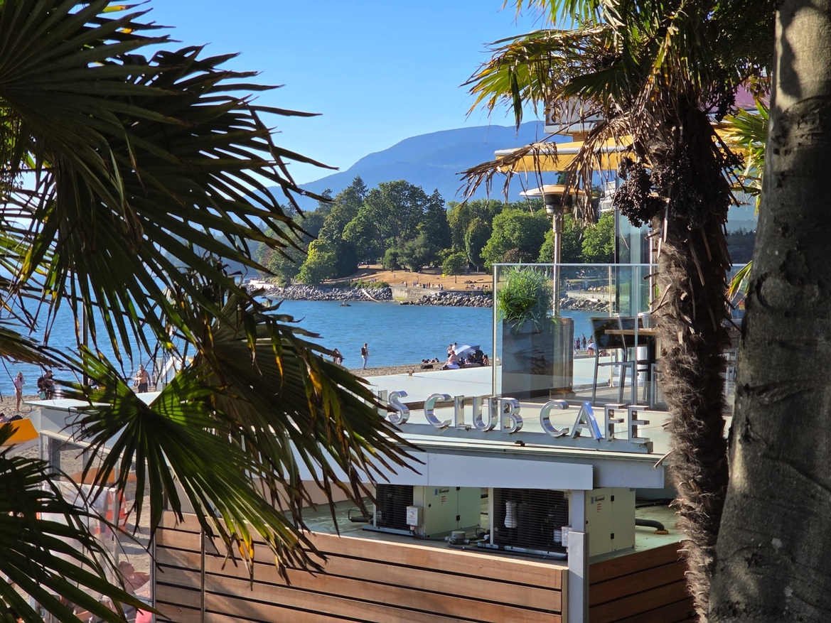 Galaxy Z Fold7 Review: Samsung’s Stunning Folding Phone Revival