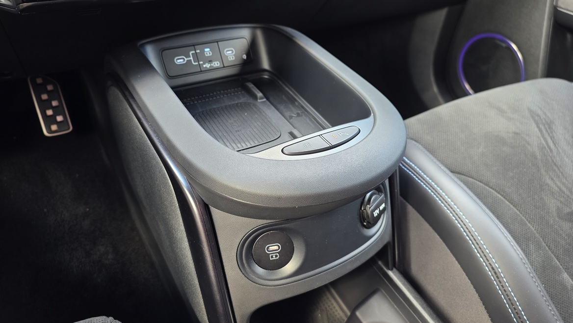 Galaxy Z Fold7 Review: Samsung’s Stunning Folding Phone Revival