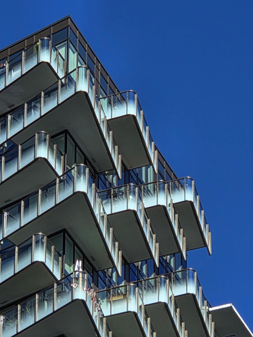 Galaxy Z Fold7 Review: Samsung’s Stunning Folding Phone Revival