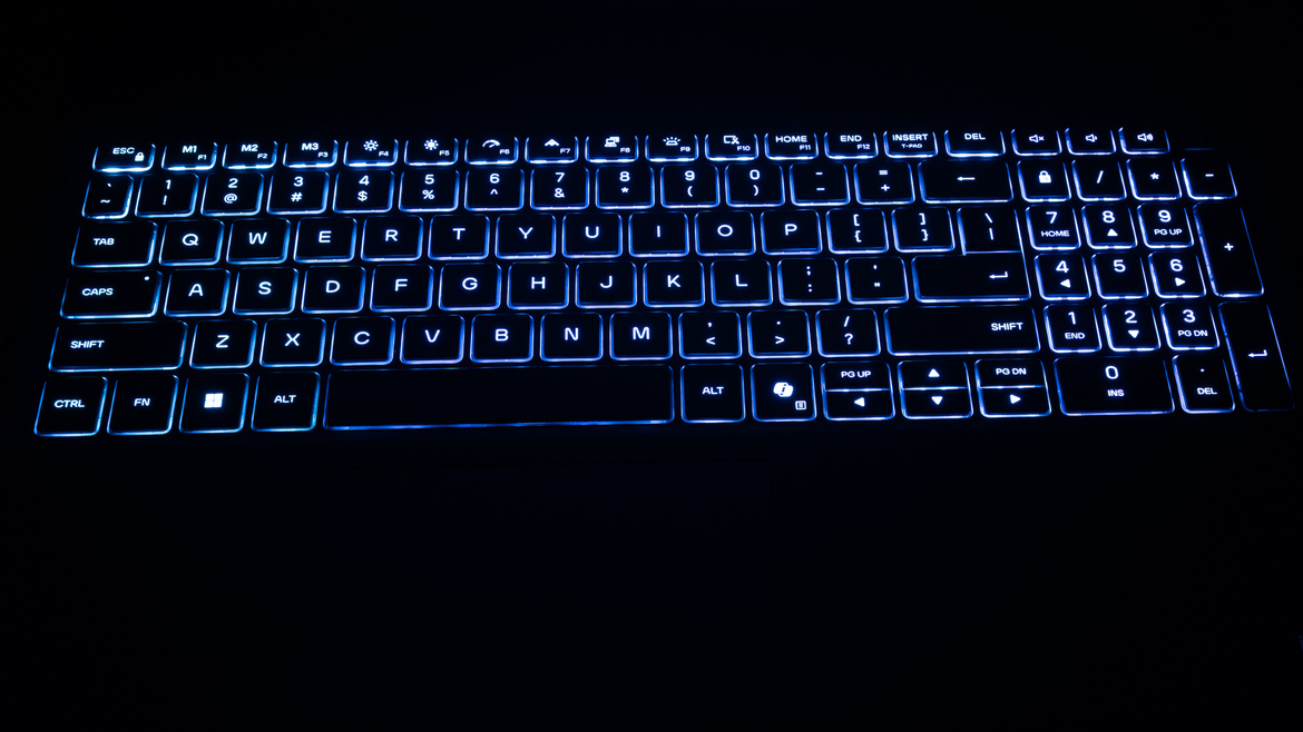 Alienware 16X Aurora Review: Gaming Power, Premium Design, Solid Value