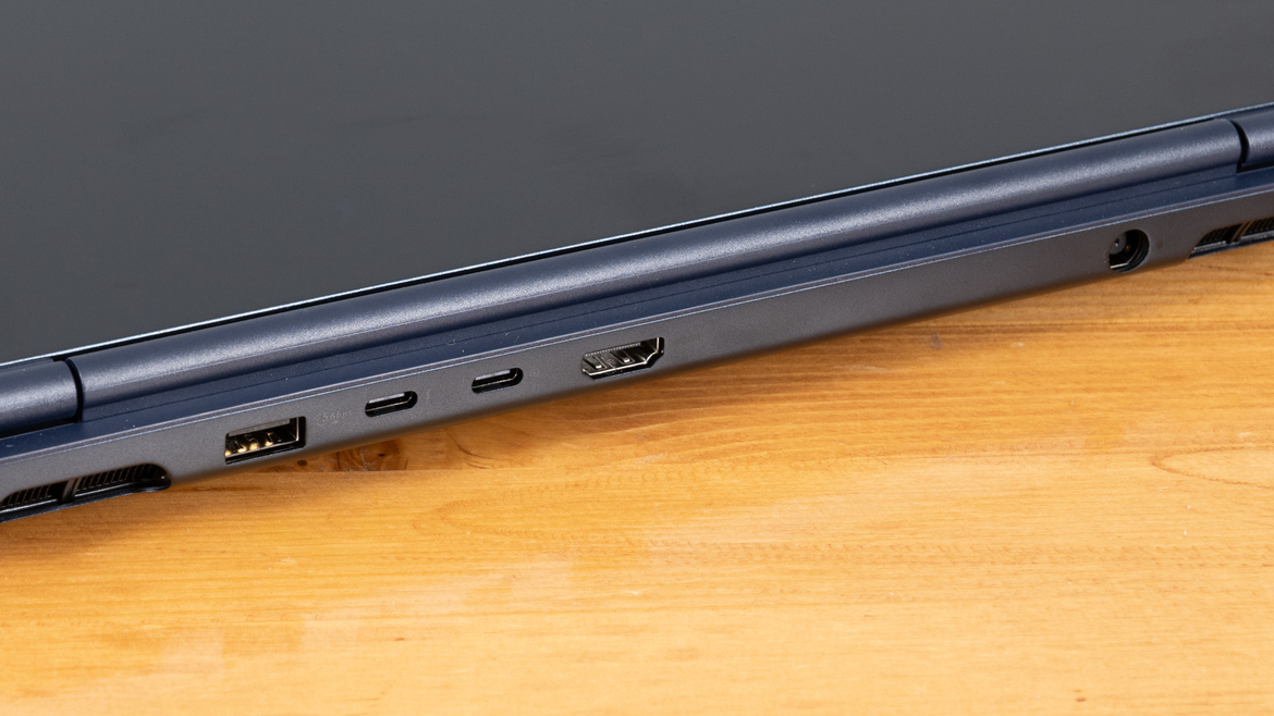 Alienware 16X Aurora Review: Gaming Power, Premium Design, Solid Value