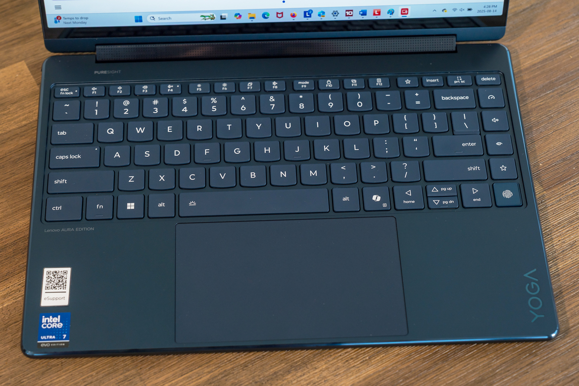 Lenovo Yoga 9i Aura Edition Review: 2-In-1 OLED Beauty With All-Day Power