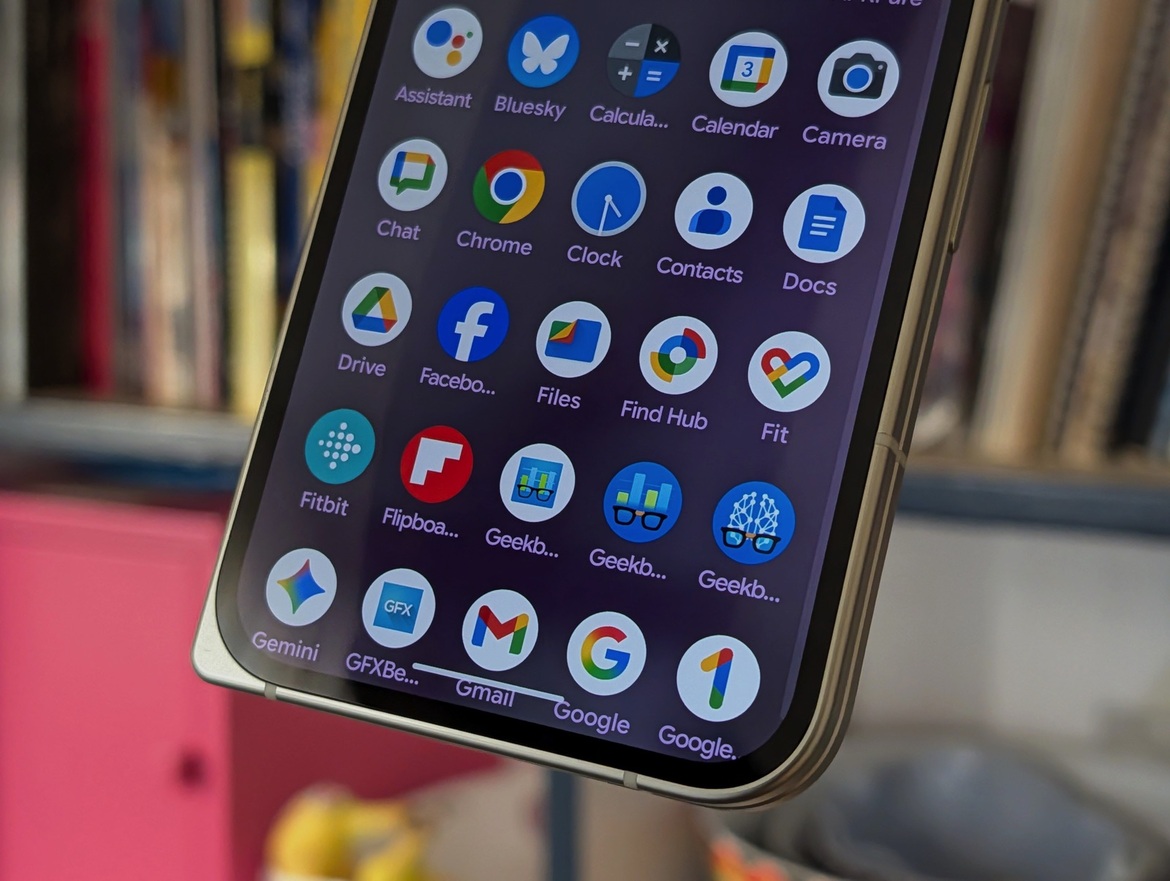 Google Pixel 10 Pro Fold Review: Familiar Feel, Smarter Execution