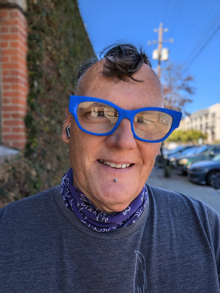 Google Pixel 10 Pro Fold Review: Familiar Feel, Smarter Execution